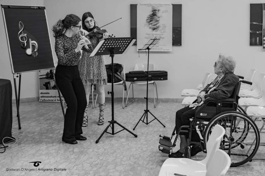  32° anniversario Titolo Lions Club Vasto Adriatica Vittoria Colonna, donazioni e riconoscimenti nella XXXII Charter Night