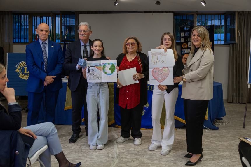  32° anniversario Titolo Lions Club Vasto Adriatica Vittoria Colonna, donazioni e riconoscimenti nella XXXII Charter Night