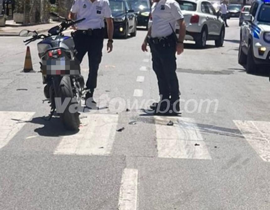 Scontro auto-moto in Corso Mazzini, ferito un 32enne