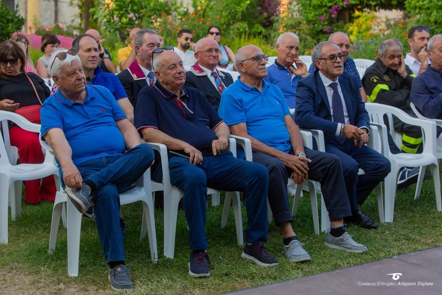 Bellano a Vasto: "I vigili del fuoco di Vasto meritano tanto per tutto quello che fanno" 