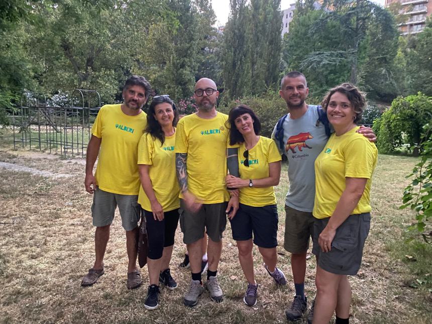 Tour "Amici alberi" al parco comunale: il regno della biodiversità 