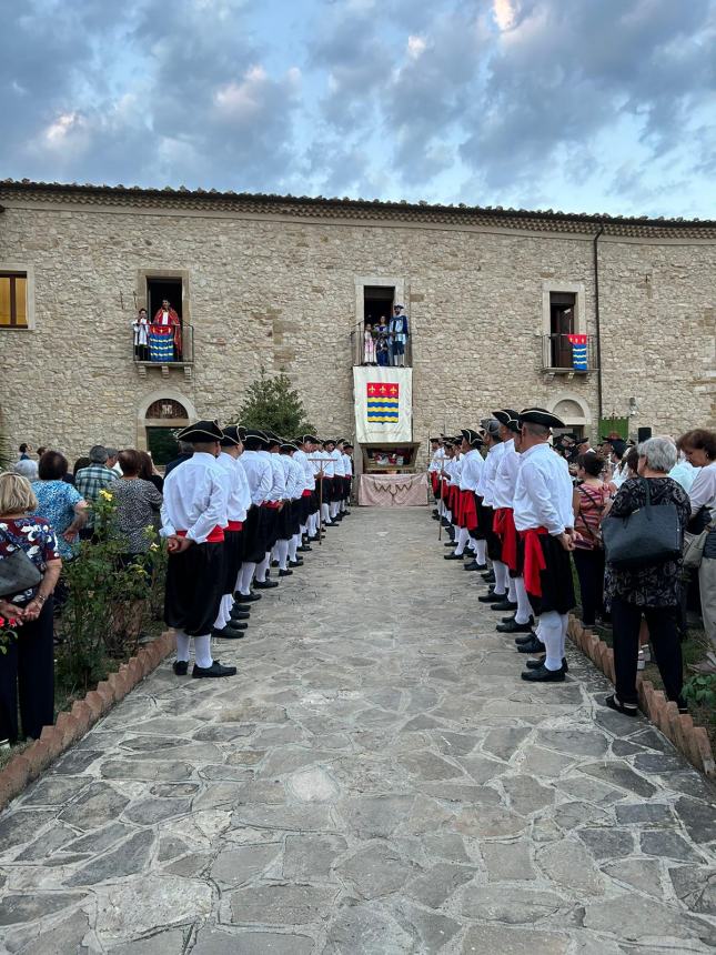 Palmoli in festa per S. Valentino: rinnovata la trebbiatura e la rievocazione delle sacre spoglie