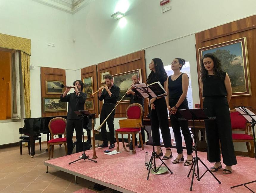 Trionfo per l’Ensemble MusiCanti Potestatis a Vasto con il concerto di musica medievale