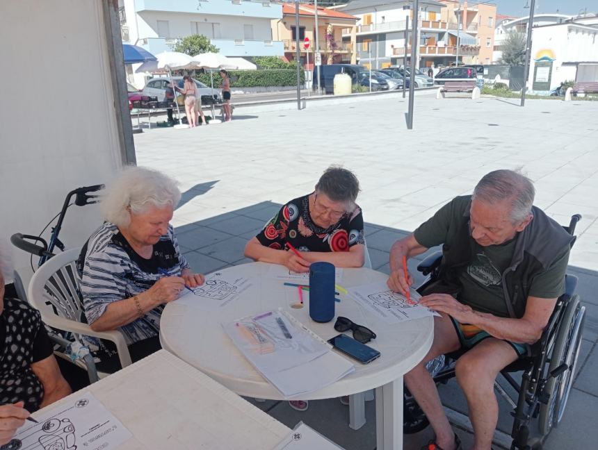 “Spiaggia per tutti” a Fossacesia Marina: al via il servizio di trasporto per anziani