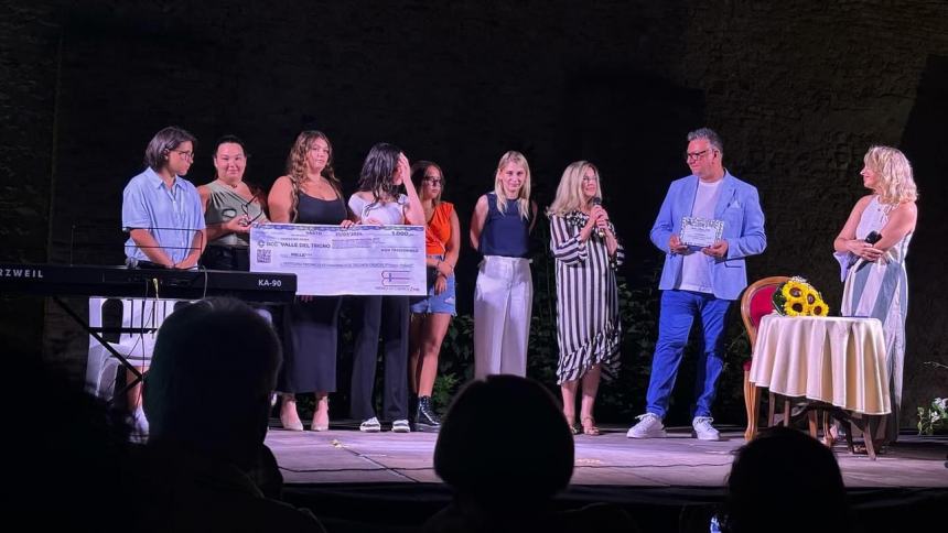 Con “Voci da ascoltare” gli studenti del  Palizzi trionfano al  Premio letterario Emily