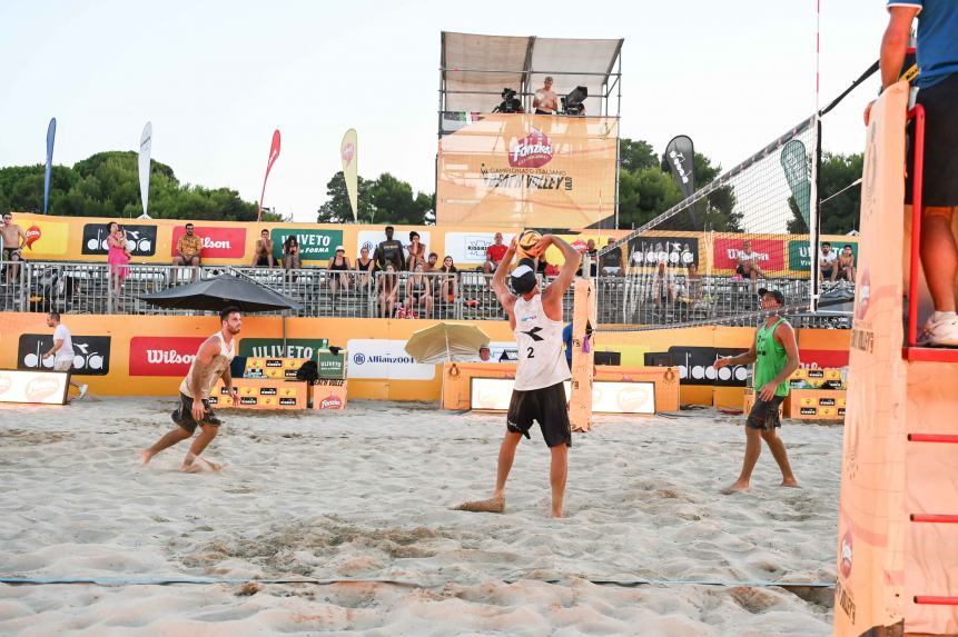 Terminata la penultima giornata del Campionato Italiano Assoluto Fonzies di beach volley