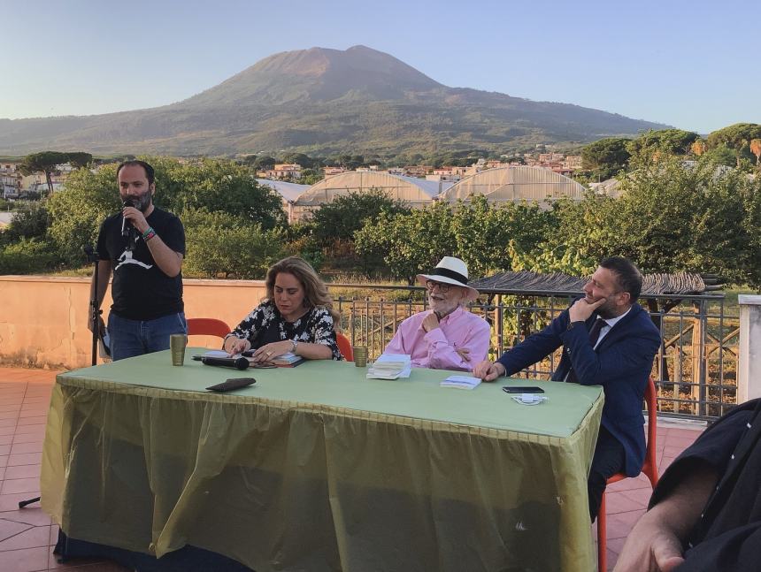 La poetessa termolese Alessia Iuliano vince il concorso nazionale "Villa delle Ginestre"