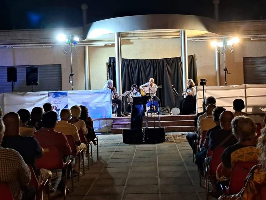 "Bellissima serata a Vasto Marina con Napoli in posteggia" 