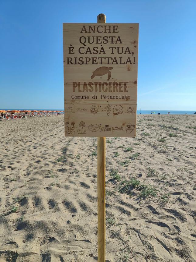 “Anche questa è casa tua”, la nuova iniziativa Plastic Free