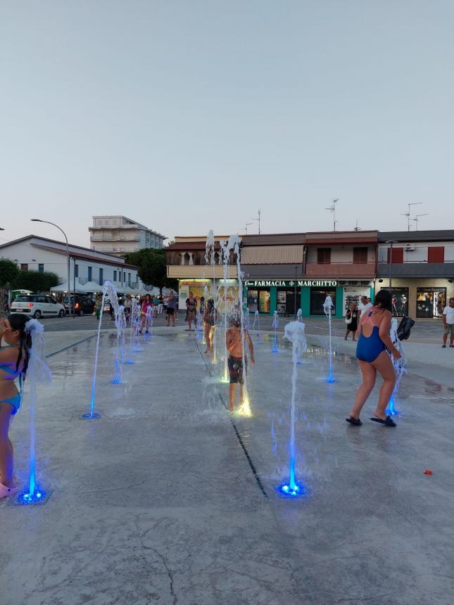 La nuova piazza Falcone a Campomarino lido