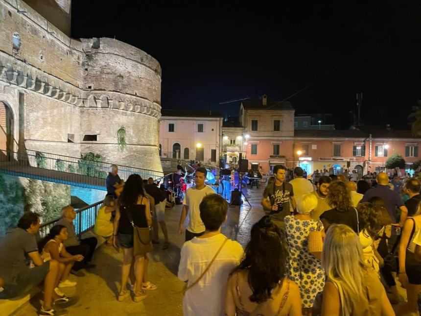 Tante band ed emozioni nel centro storico di Vasto  per   “Piazze della musica”