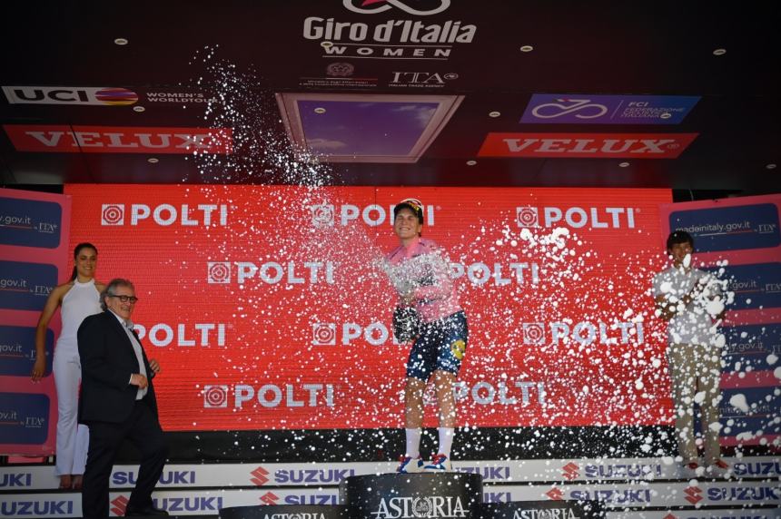 Giro d’Italia Women: vince Lopecky, Longo Borghini maglia rosa