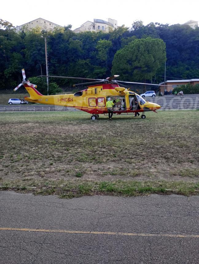 Scontro auto-monopattino a San Salvo Marina: grave un giovane