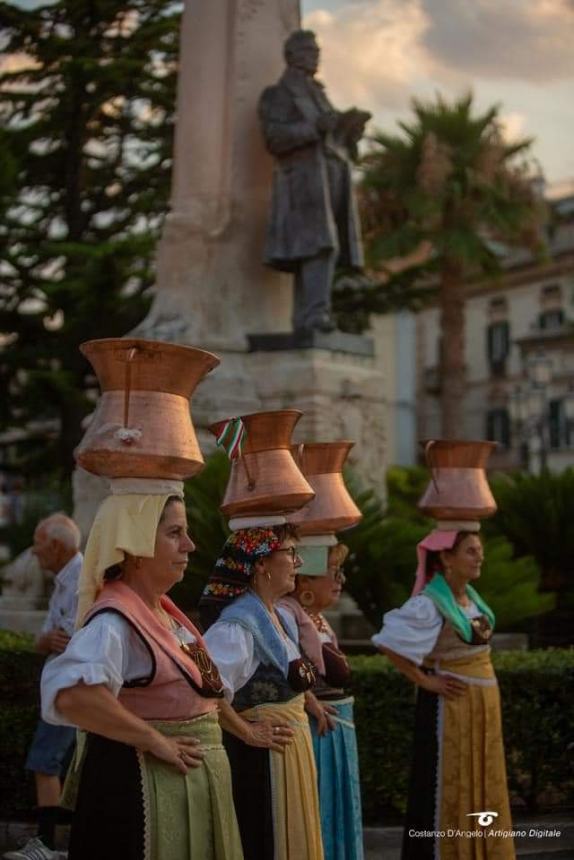 Musiche e danze tradizionali in centro storico e ai Giardini grazie a "Vasto in Chorus"