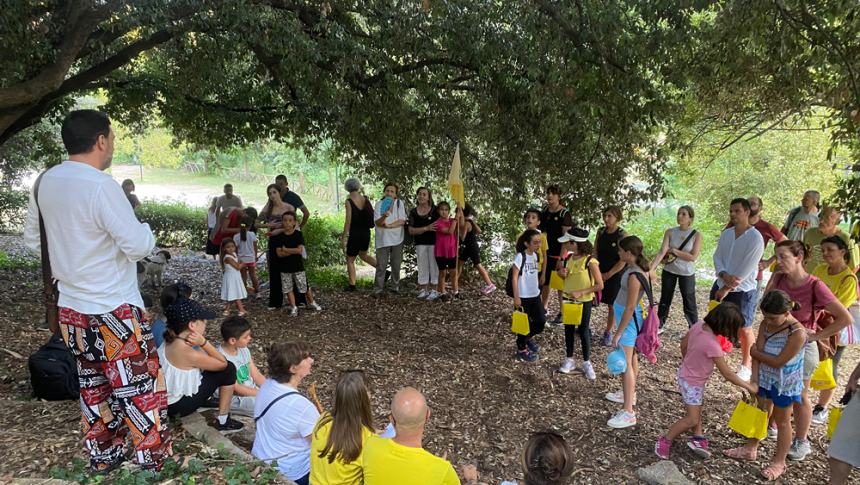 Tour "Amici alberi" al parco comunale: il regno della biodiversità 