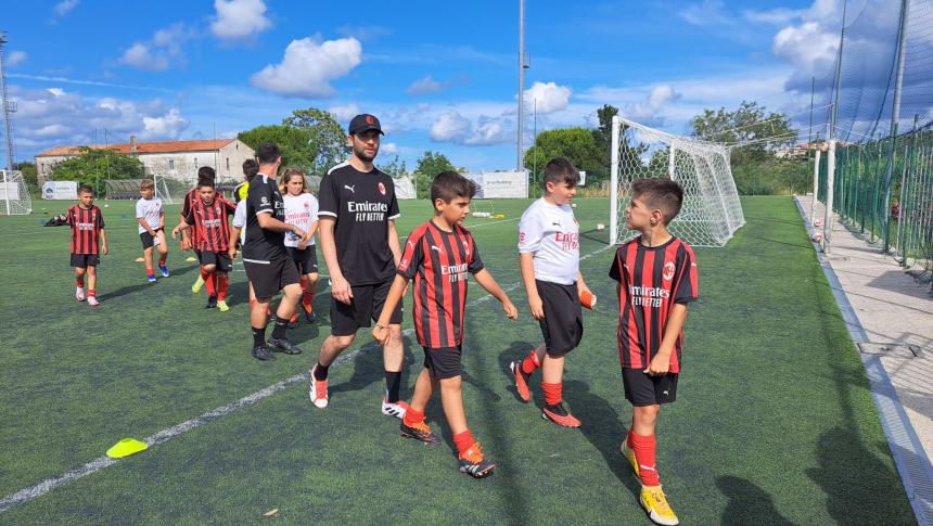 È sbarcato a Termoli il "Milan junior camp 2024"