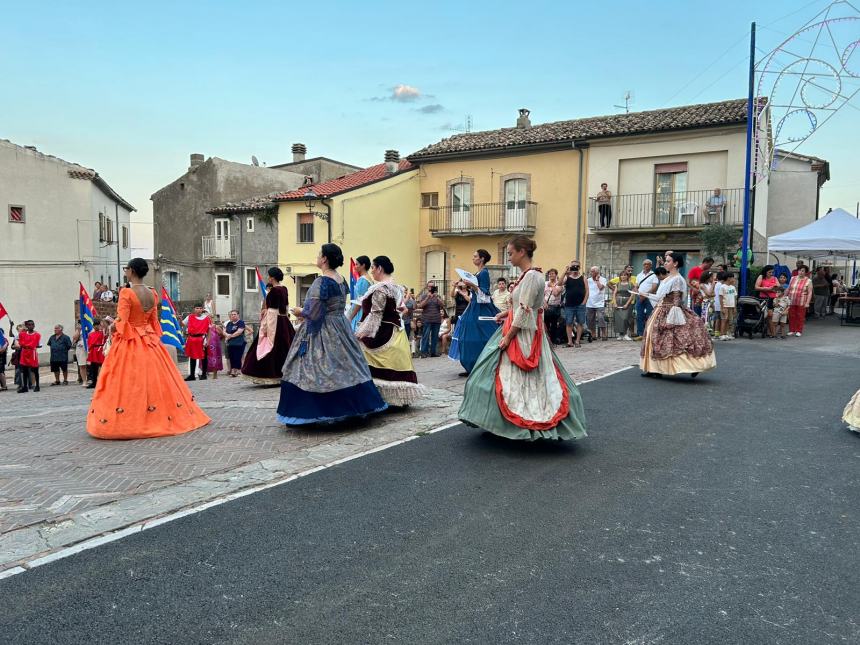 Palmoli in festa per S. Valentino: rinnovata la trebbiatura e la rievocazione delle sacre spoglie