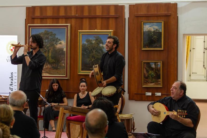 Trionfo per l’Ensemble MusiCanti Potestatis a Vasto con il concerto di musica medievale