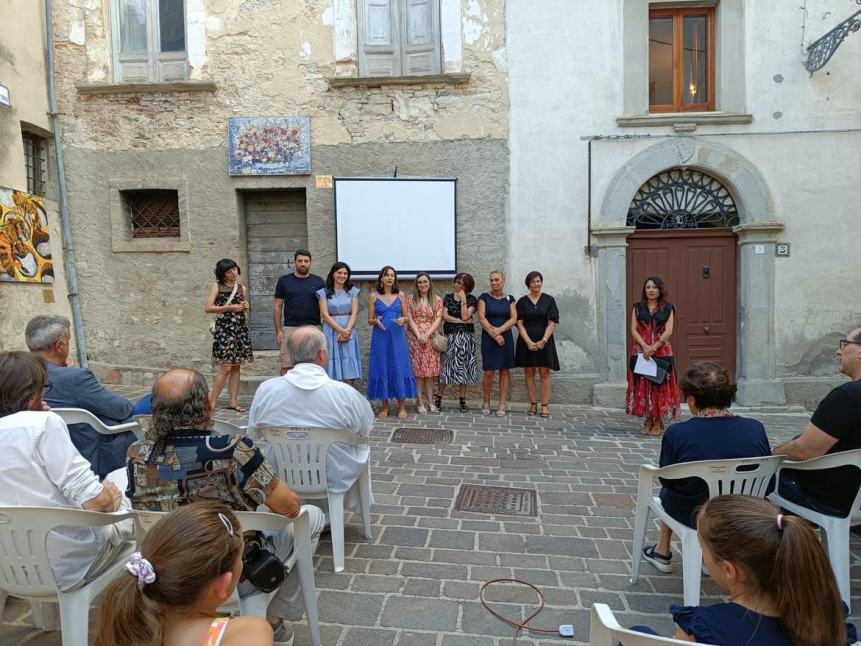 Dedicata piazza ad Alfredo Paglione, l’ideatore di “Un Mosaico per Tornareccio”