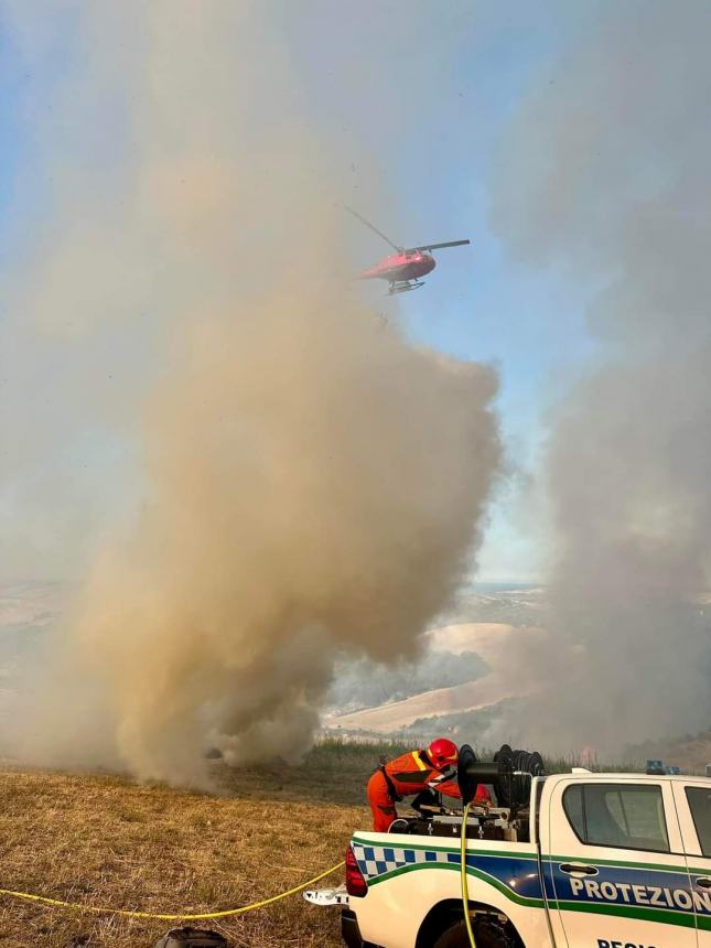 Ancora focolai a Lentella, in azione nuovamente un canadair