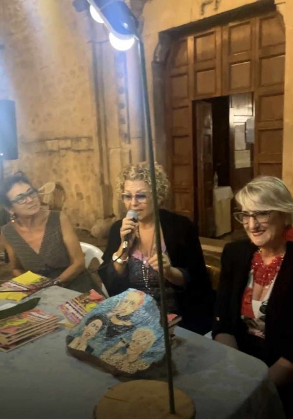 Cinzia Corti a Villalago per il libro #EssereOltre di Assunta Di Basilico