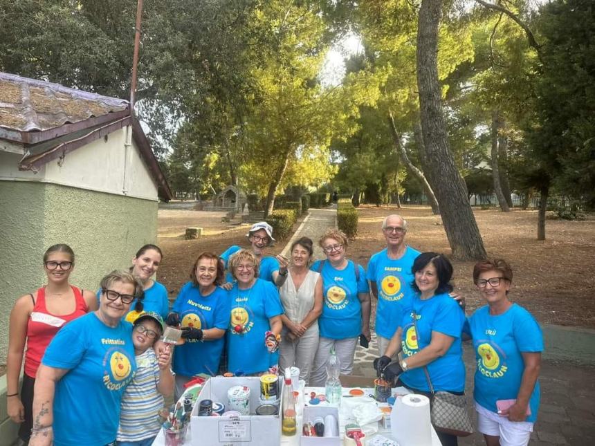 80 bambini insieme per rigenerare la Pista di Pattinaggio nella Villa  