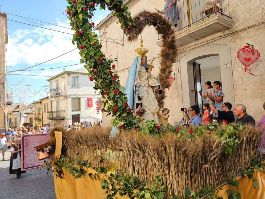 In tantissimi per I Nomadi nel 5º Centenario di San Valentino: “Abbiamo chiuso in bellezza”