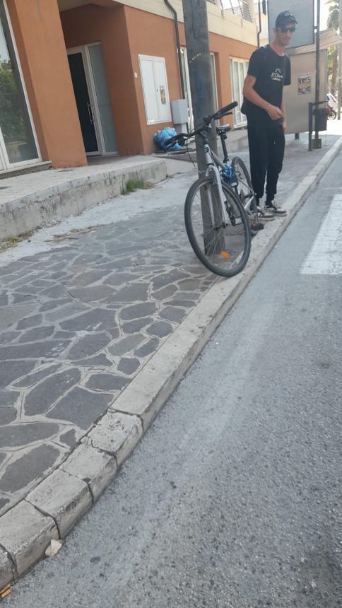 Barriere architettoniche, disabili al limite ma l’amministrazione rassicura: “Pronti gli interventi”