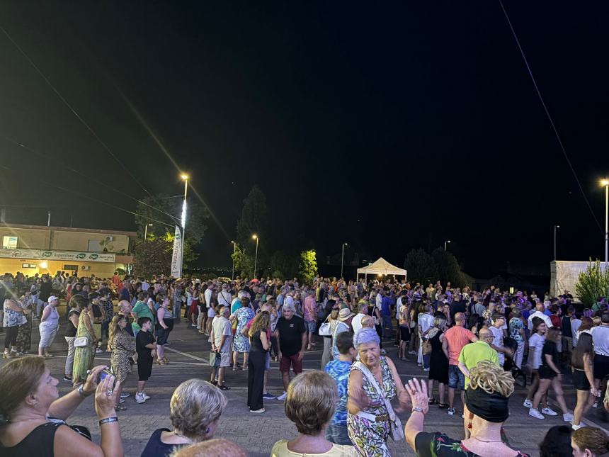 Col concerto di Paolo Vallesi e i fuochi sipario sulla festa di quartiere a Difesa Grande