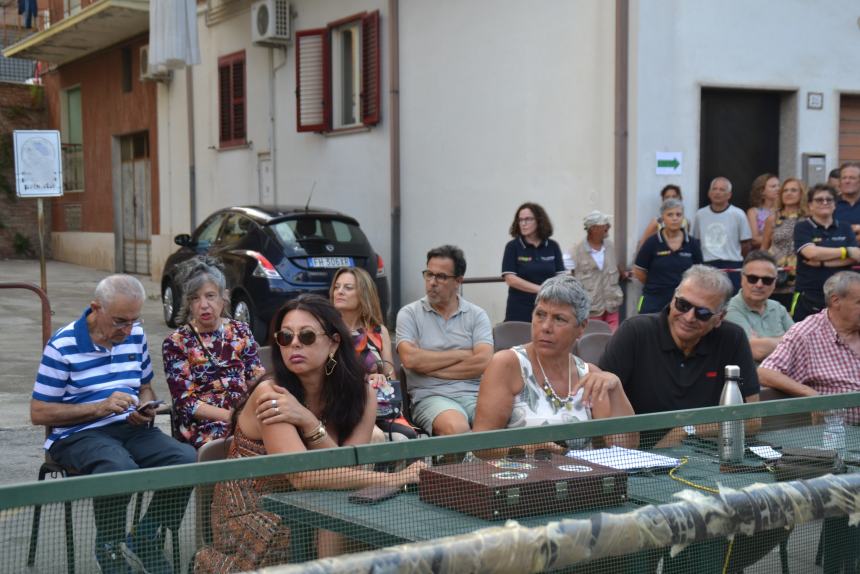 I colori della tradizione: il successo del Palio di San Nicola 