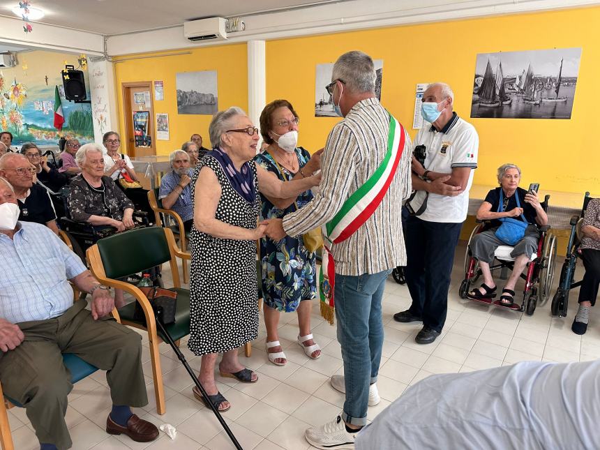 Grande festa all'Opera Serena per i cento anni di Rocco Cannarsa