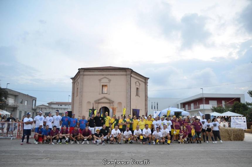 Corsa delle botti, un grande successo a Nuova Cliternia