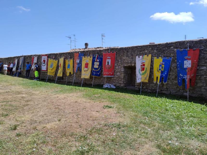 In tantissimi per I Nomadi nel 5º Centenario di San Valentino: “Abbiamo chiuso in bellezza”