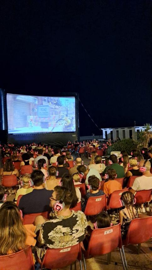 In tanti su Lungomare Cordella per le proiezioni della rassegna “Cinelido”