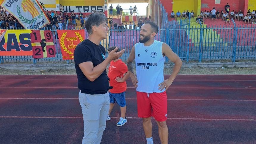 L'allenamento congiunto allo stadio Cannarsa Termoli 1920-Montenero calcio