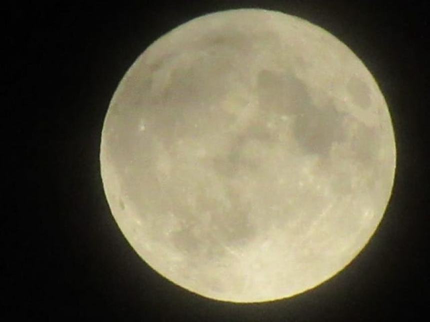 Lo spettacolo della superluna da Termoli Nord