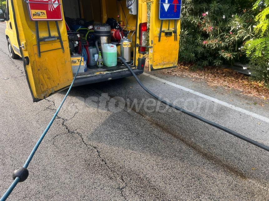 Autocisterna perde olio in via Istonia e raggiunge Monteodorisio: viabilità in tilt