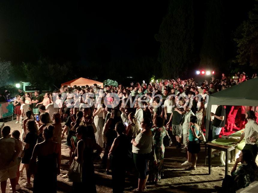 A Vasto Elasi conquista la Villa nell’8ª edizione del “Dal Basso Festival”