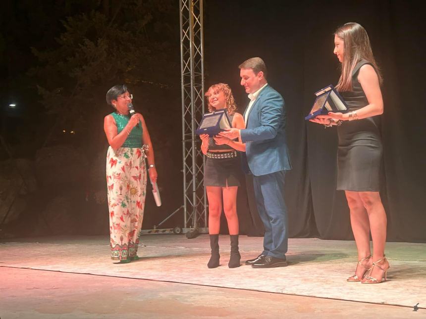 Festa del Ritorno: successo con Emanuela Aureli, il Premio Petroro ai medici Di Marco e menzioni speciali 