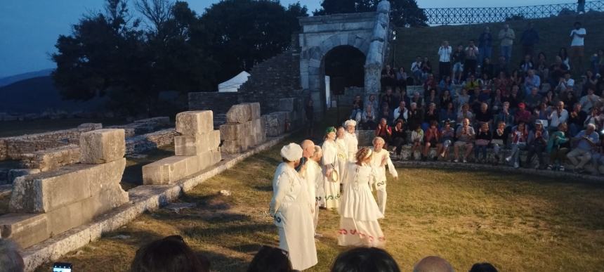 «Un autentico viaggio nel tempo e nella storia»