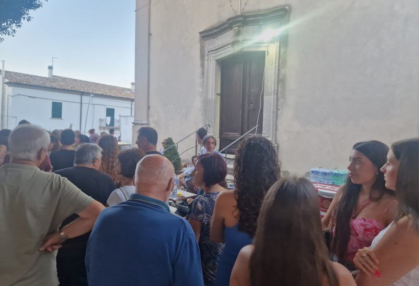 Momenti di gloria per la "scarpella": tra riti devozionali e cultura locale