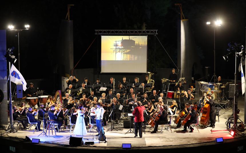 Il concerto dell'Avis al Teatro Verde 