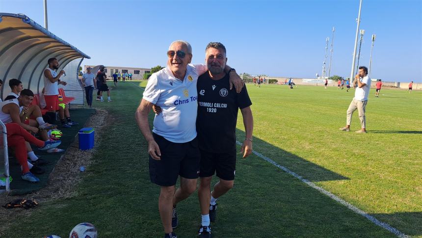 L'allenamento congiunto allo stadio Cannarsa Termoli 1920-Montenero calcio