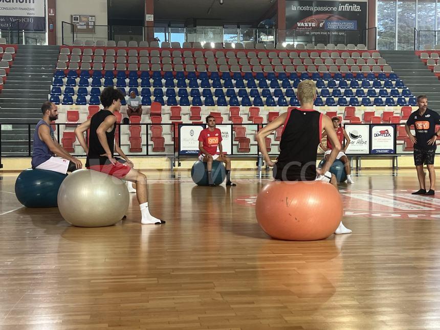 Inizia la stagione della Vasto Basket: 1º allenamento sotto gli occhi di coach Forgione