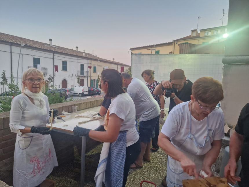 Momenti di gloria per la "scarpella": tra riti devozionali e cultura locale