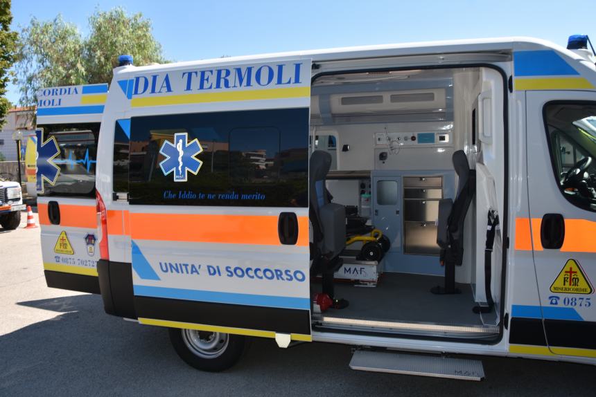 La benedizione delle nuove ambulanze alla Misericordia