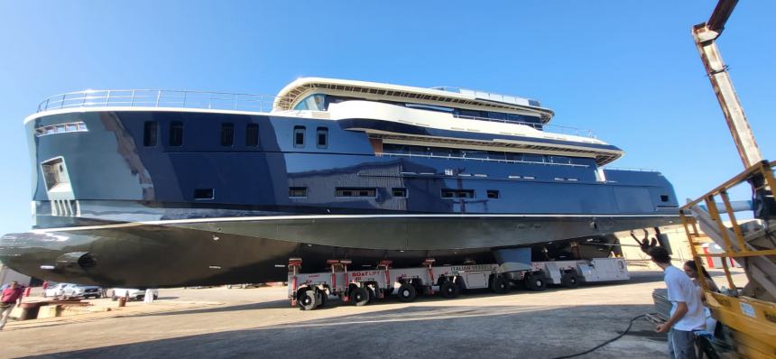 A venti anni dall'ultima volta al porto di Termoli si varerà un Luxury Yacht