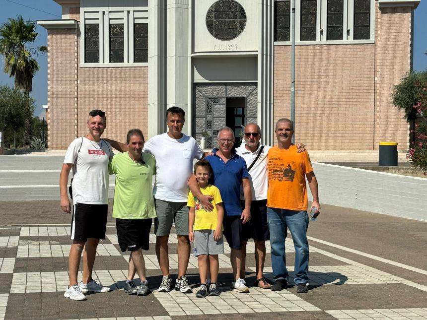 Piazza di Santa Maria degli Angeli ripulita dalle scritte