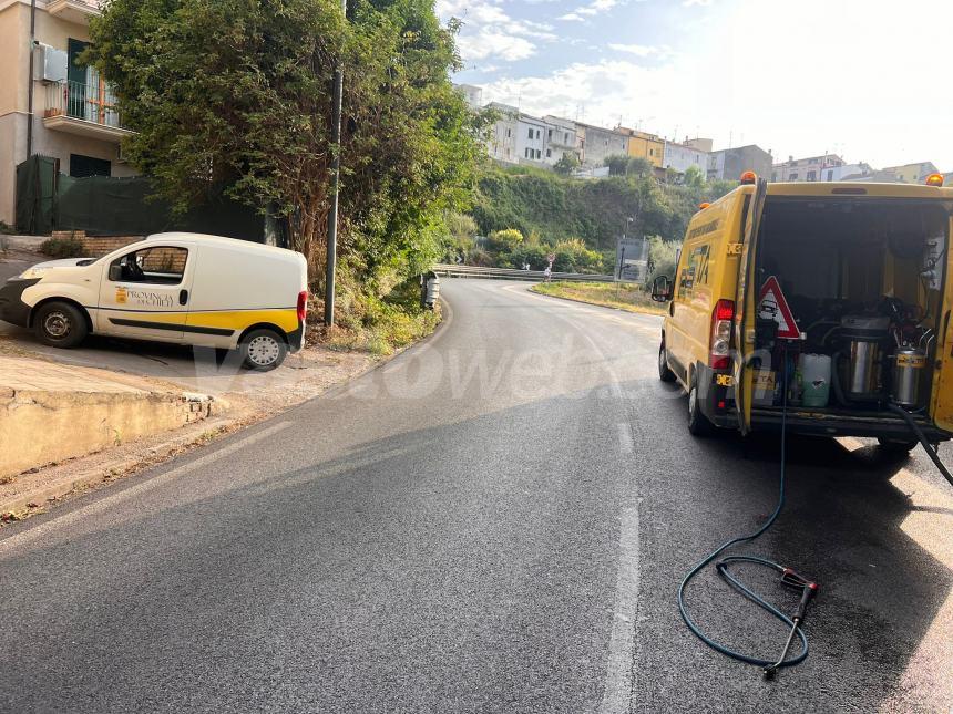 Autocisterna perde olio in via Istonia e raggiunge Monteodorisio: viabilità in tilt