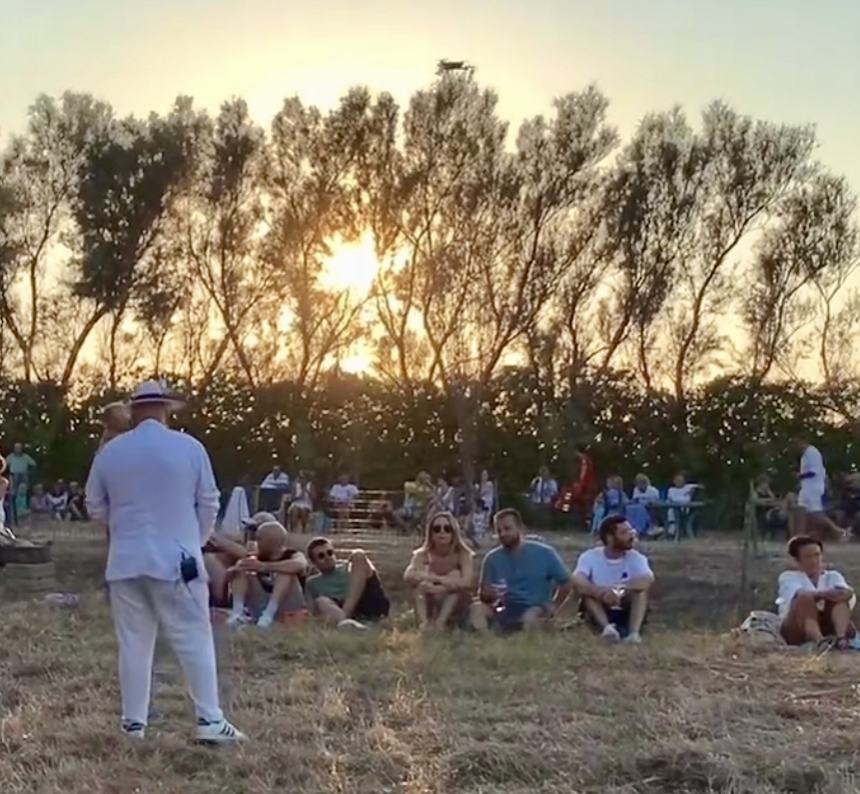 La magia del tramonto e il sax di Elpido Tornese chiudono il  “Road to Punta Aderci”